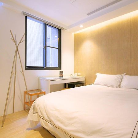 Mini West Hotel Đài Trung Ngoại thất bức ảnh