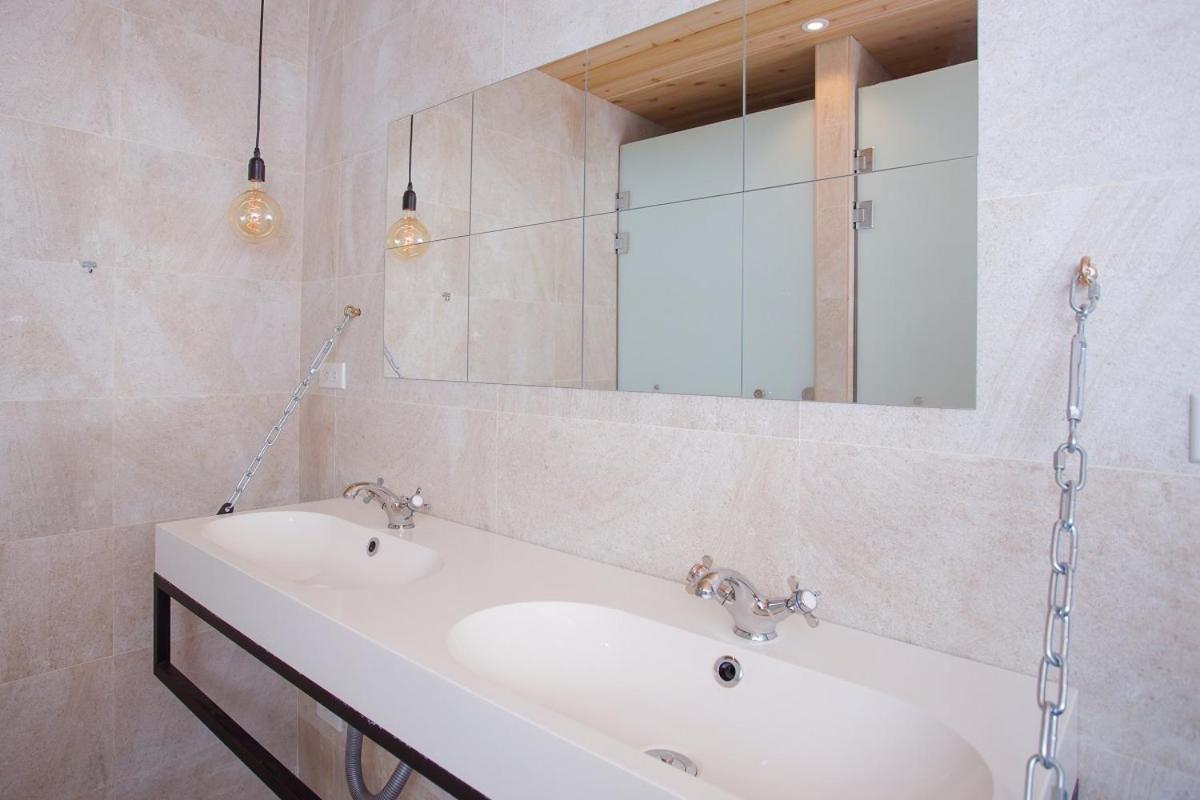 Mini West Hotel Đài Trung Ngoại thất bức ảnh